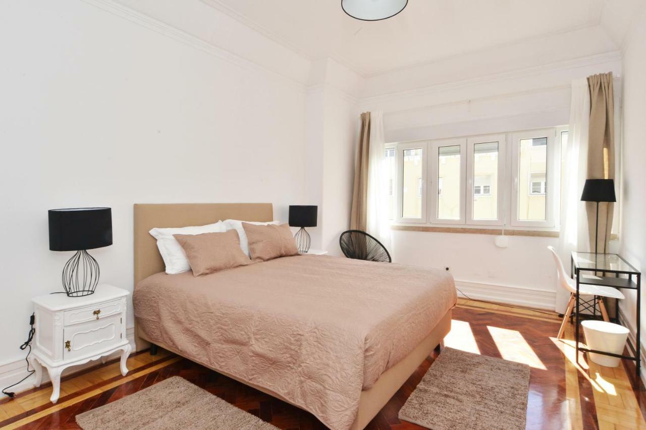 Guest House Avenida 리스본 외부 사진