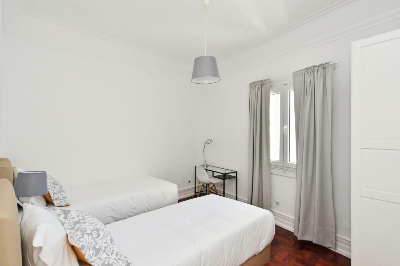 Guest House Avenida 리스본 외부 사진