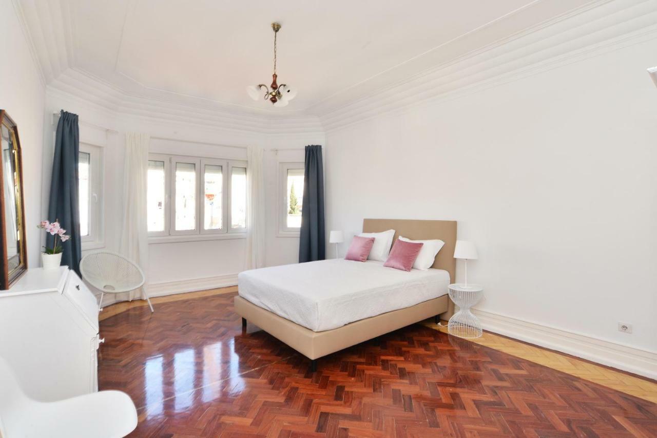 Guest House Avenida 리스본 외부 사진