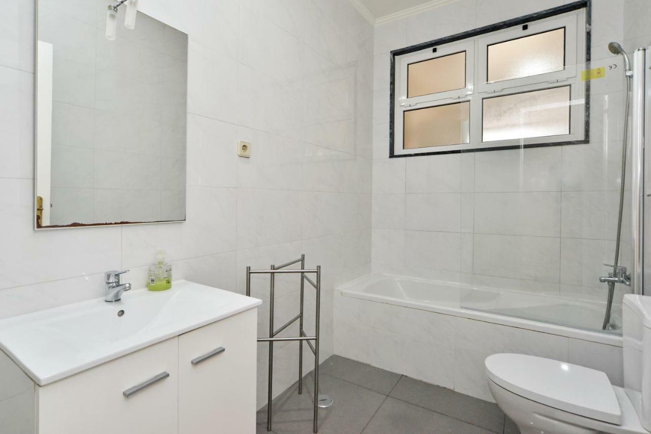 Guest House Avenida 리스본 외부 사진